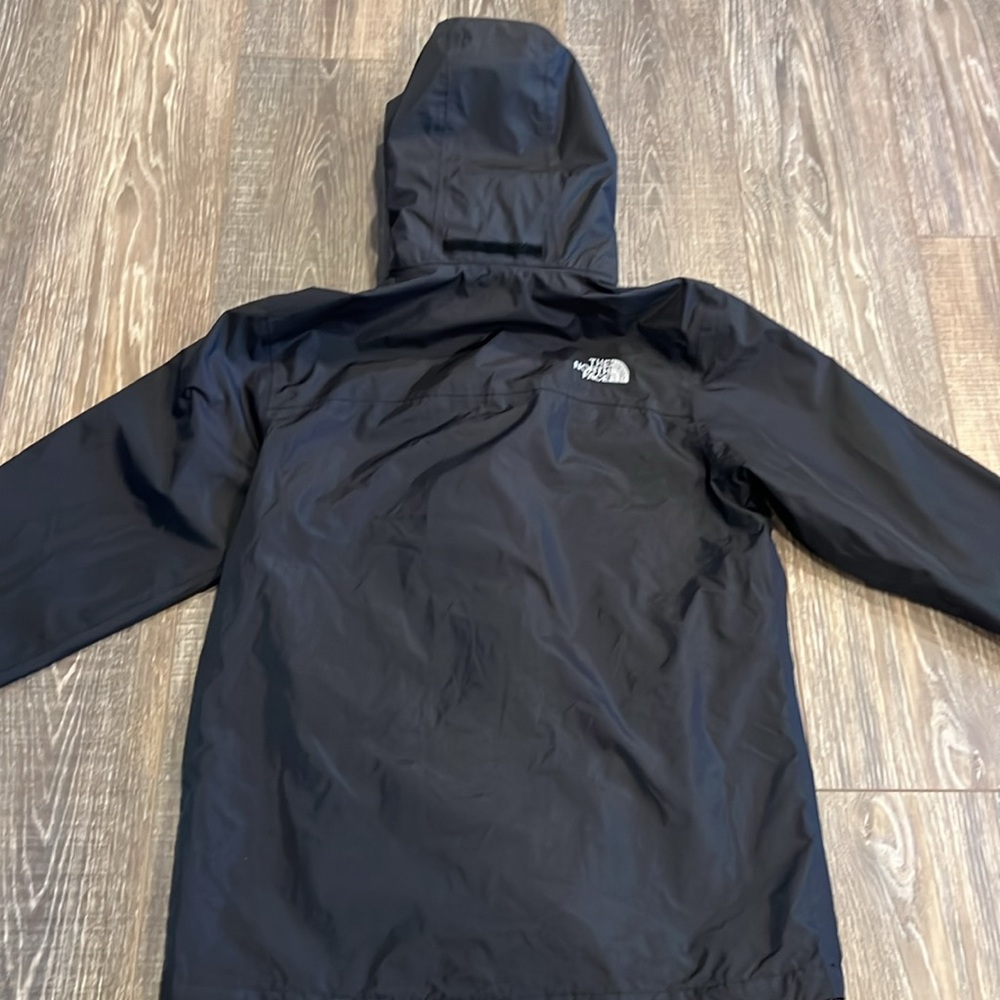 The North Face Shell - Picture 9 of 10